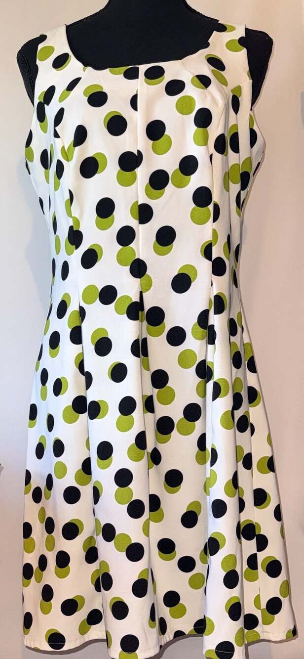 Ronni Nicole Sleeveless Polka Dot Dress Size 10 Preppy Retro Casual